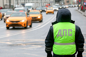 Для агрегаторов такси устанавливается ответственность за передачу заказов водителям-нелегалам